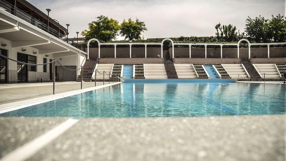 D'aragona Lifestyle Hotel